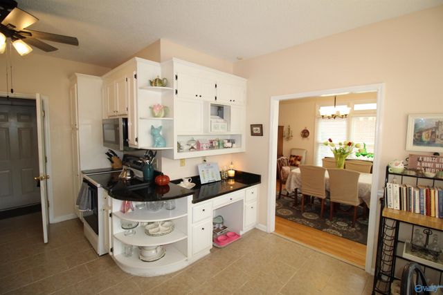 15067 Ashmont Blvd, Huntsville, AL 35803