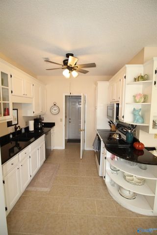 15067 Ashmont Blvd, Huntsville, AL 35803