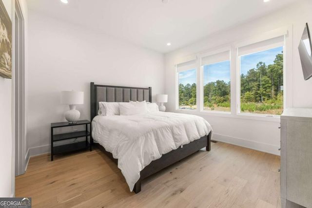 10940 Serenbe Lane, Chattahoochee Hills, GA 30268