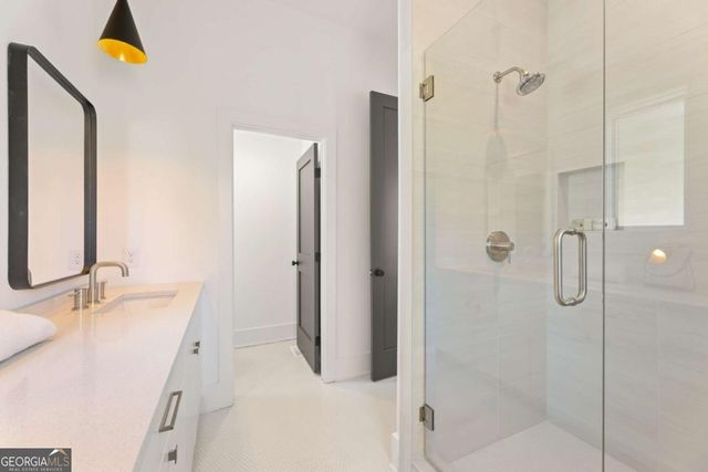 10940 Serenbe Lane, Chattahoochee Hills, GA 30268
