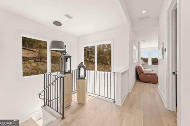 10940 Serenbe Lane, Chattahoochee Hills, GA 30268