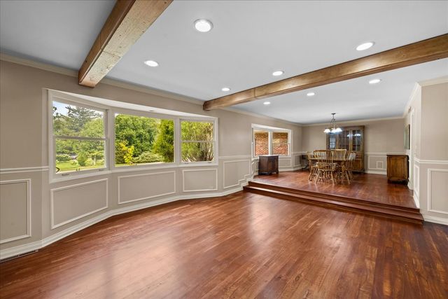 1447 Carol Lane, Deerfield, IL 60015