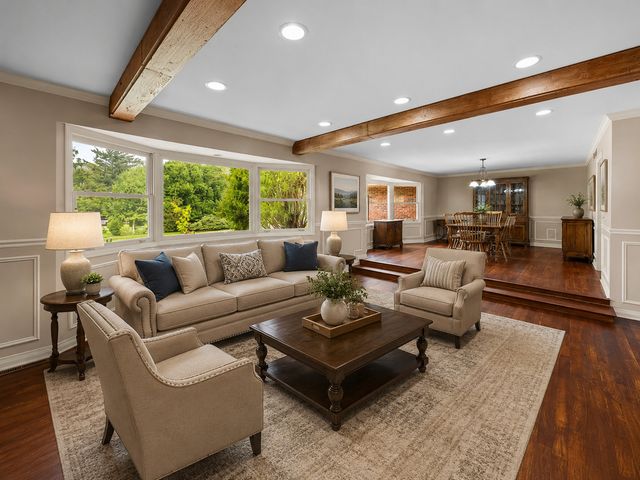1447 Carol Lane, Deerfield, IL 60015