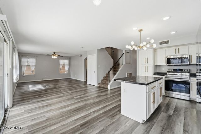 12523 W ROANOKE Avenue, Avondale, AZ 85392