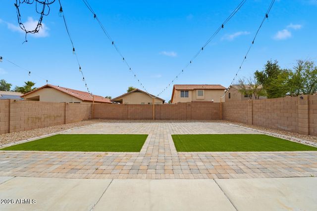 12523 W ROANOKE Avenue, Avondale, AZ 85392