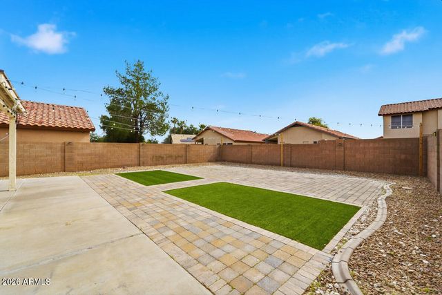 12523 W ROANOKE Avenue, Avondale, AZ 85392