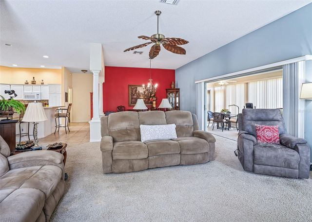 1857 POPPY CIRCLE, The Villages, FL 32162