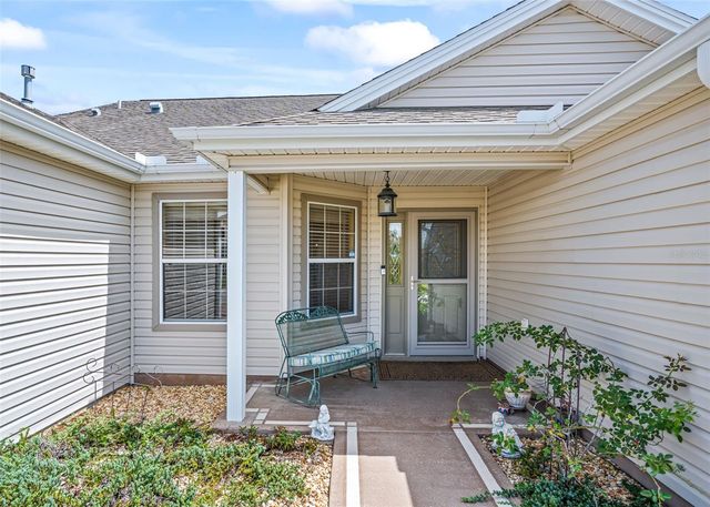 1857 POPPY CIRCLE, The Villages, FL 32162