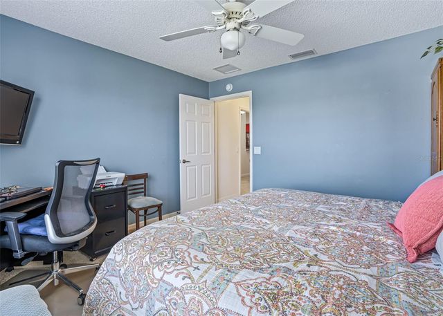 1857 POPPY CIRCLE, The Villages, FL 32162