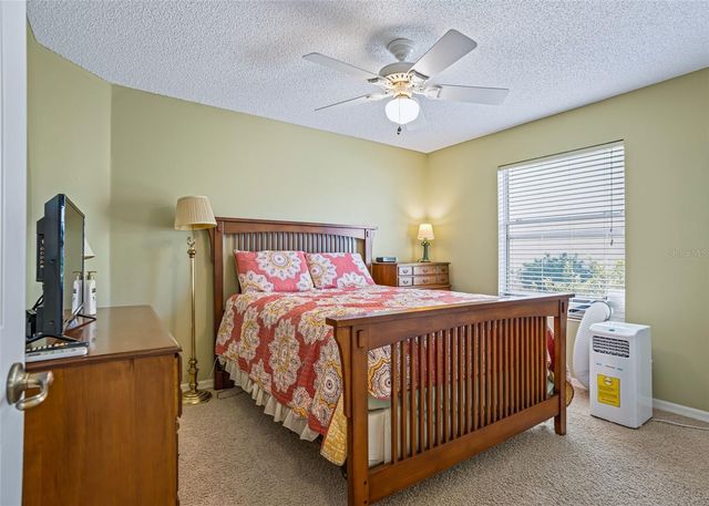 1857 POPPY CIRCLE, The Villages, FL 32162