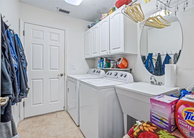 1857 POPPY CIRCLE, The Villages, FL 32162