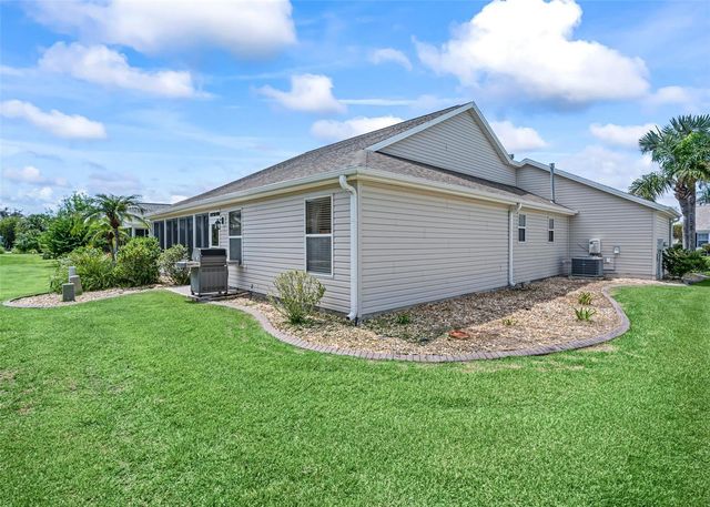 1857 POPPY CIRCLE, The Villages, FL 32162