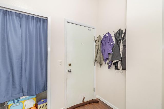 328 Edmund Avenue, Saint Paul, MN 55103