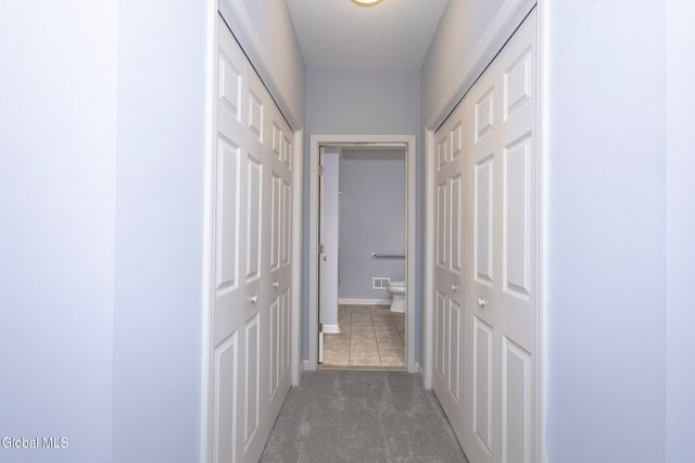 8 Clarice Lane, Colonie, NY 12047