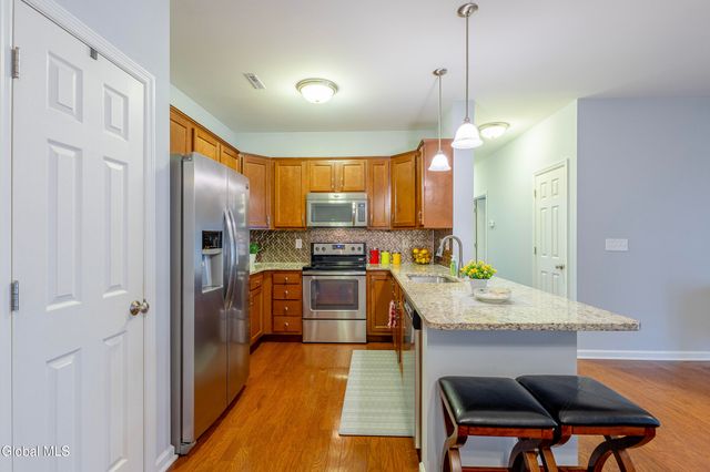 8 Clarice Lane, Colonie, NY 12047