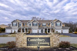 8 Clarice Lane, Colonie, NY 12047