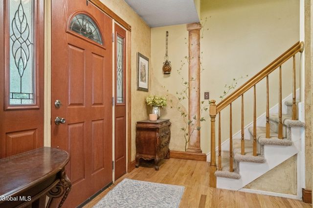 56 Sonat Road, Clifton Park, NY 12065