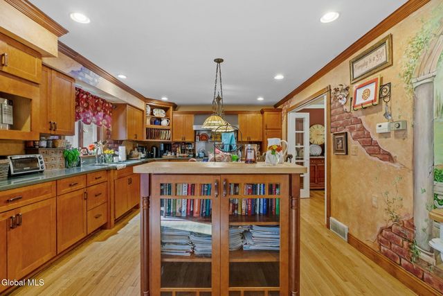 56 Sonat Road, Clifton Park, NY 12065