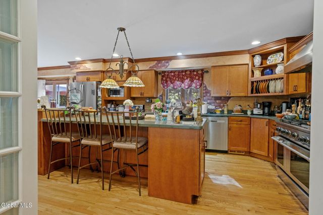 56 Sonat Road, Clifton Park, NY 12065