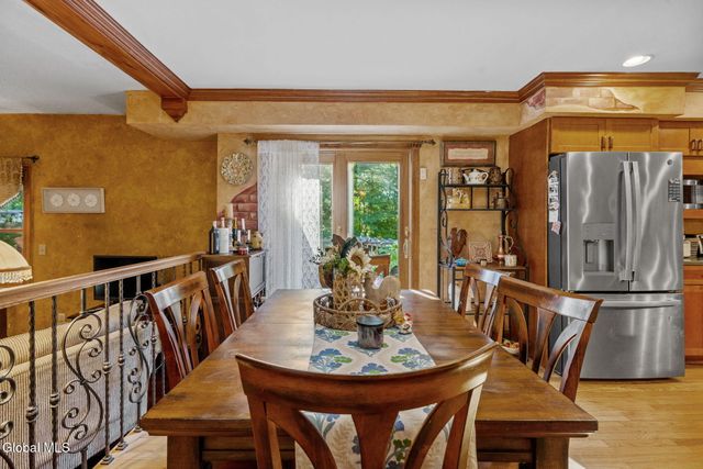 56 Sonat Road, Clifton Park, NY 12065