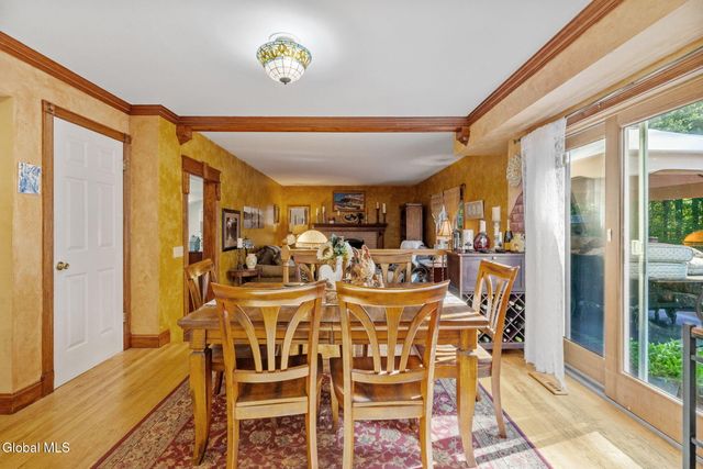 56 Sonat Road, Clifton Park, NY 12065