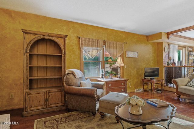 56 Sonat Road, Clifton Park, NY 12065