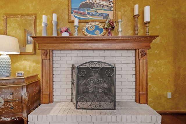 56 Sonat Road, Clifton Park, NY 12065