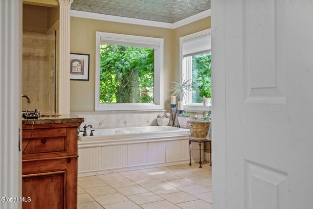 56 Sonat Road, Clifton Park, NY 12065