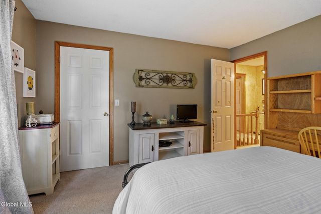 56 Sonat Road, Clifton Park, NY 12065