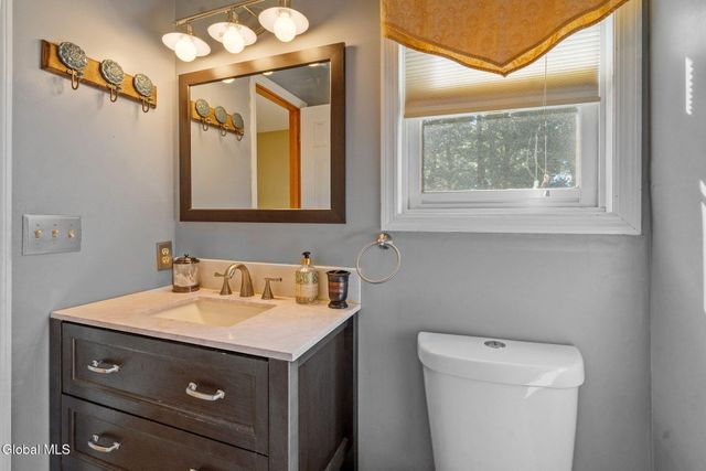 56 Sonat Road, Clifton Park, NY 12065