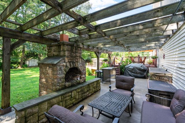 56 Sonat Road, Clifton Park, NY 12065