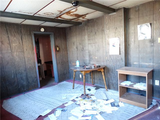 113 Clay Way, Mckees Rocks, PA 15136