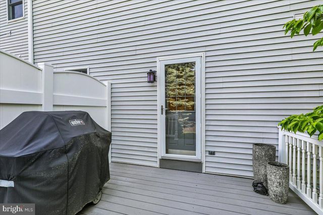 2805 STURBRIDGE CT, Reading, PA 19608