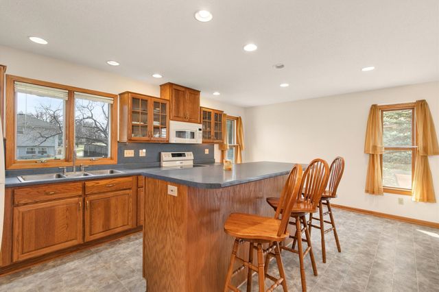 401 NW Kimberly Lane, Ankeny, IA 50023