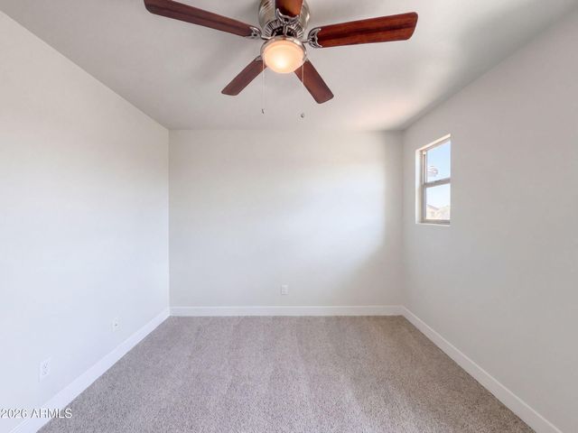11036 W COLLEGE Drive, Phoenix, AZ 85037