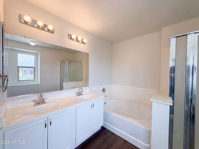 11036 W COLLEGE Drive, Phoenix, AZ 85037