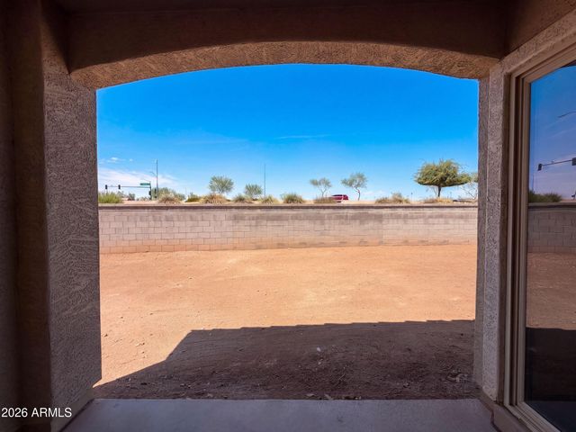11036 W COLLEGE Drive, Phoenix, AZ 85037