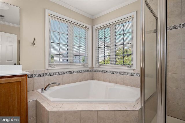 1009 MEADOW VIEW DR, Salisbury, MD 21804