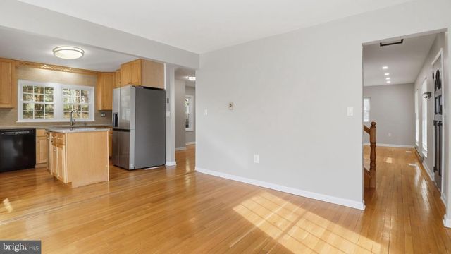 8620 PINECLIFF DR, Frederick, MD 21704