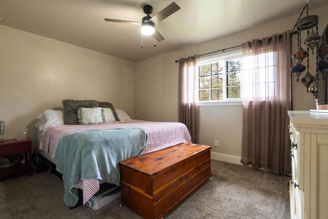 2185 Sierra Dr, Meadow Vista, CA 95722