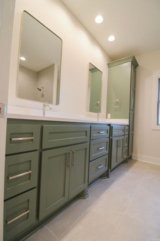 4685 College, Conway, AR 72034