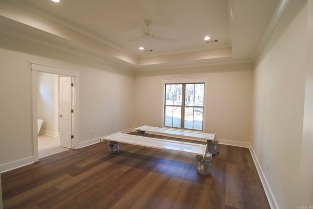 4685 College, Conway, AR 72034