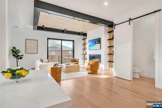 1047 Anderson Avenue B, Fort Lee, NJ 07024