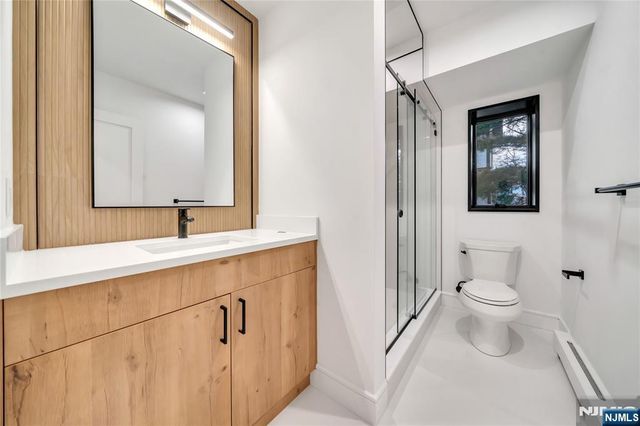 1047 Anderson Avenue B, Fort Lee, NJ 07024