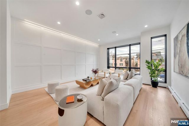 1047 Anderson Avenue B, Fort Lee, NJ 07024