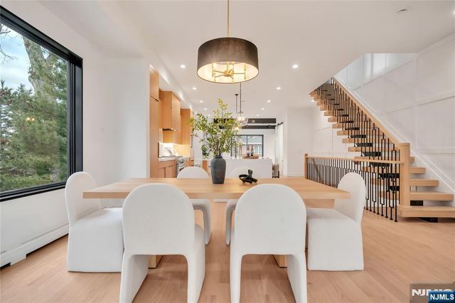 1047 Anderson Avenue B, Fort Lee, NJ 07024