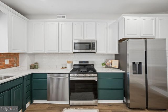 1108 S CLINTON ST, Baltimore, MD 21224