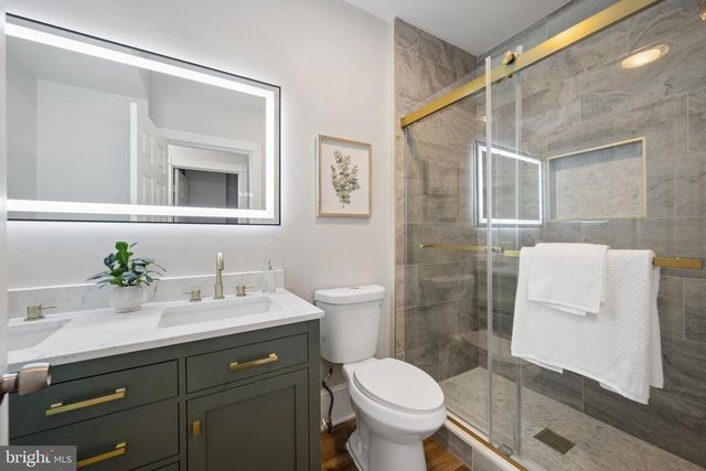 1108 S CLINTON ST, Baltimore, MD 21224