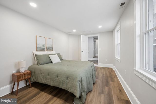 1108 S CLINTON ST, Baltimore, MD 21224
