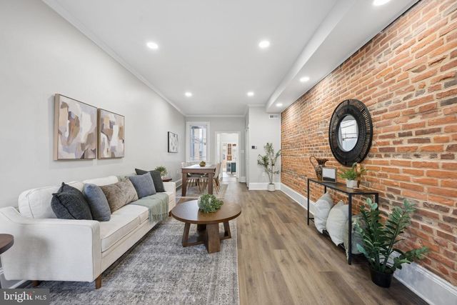1108 S CLINTON ST, Baltimore, MD 21224